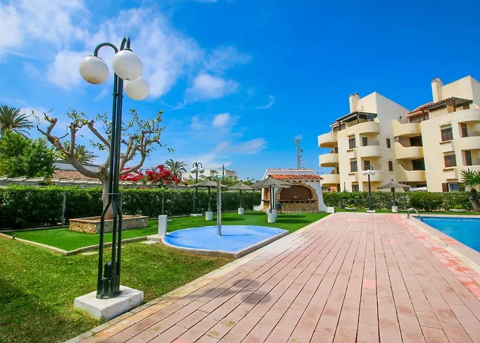 Apartment Residencial La Felicidad By Carlosferien *